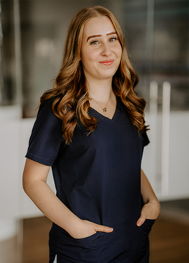 Zahnmedizinische Fachangestellte Laura Mühlbach